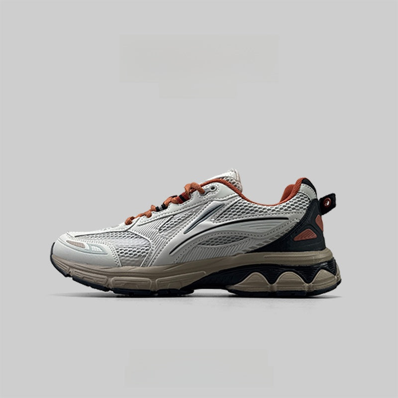 Retro casual sports shoes