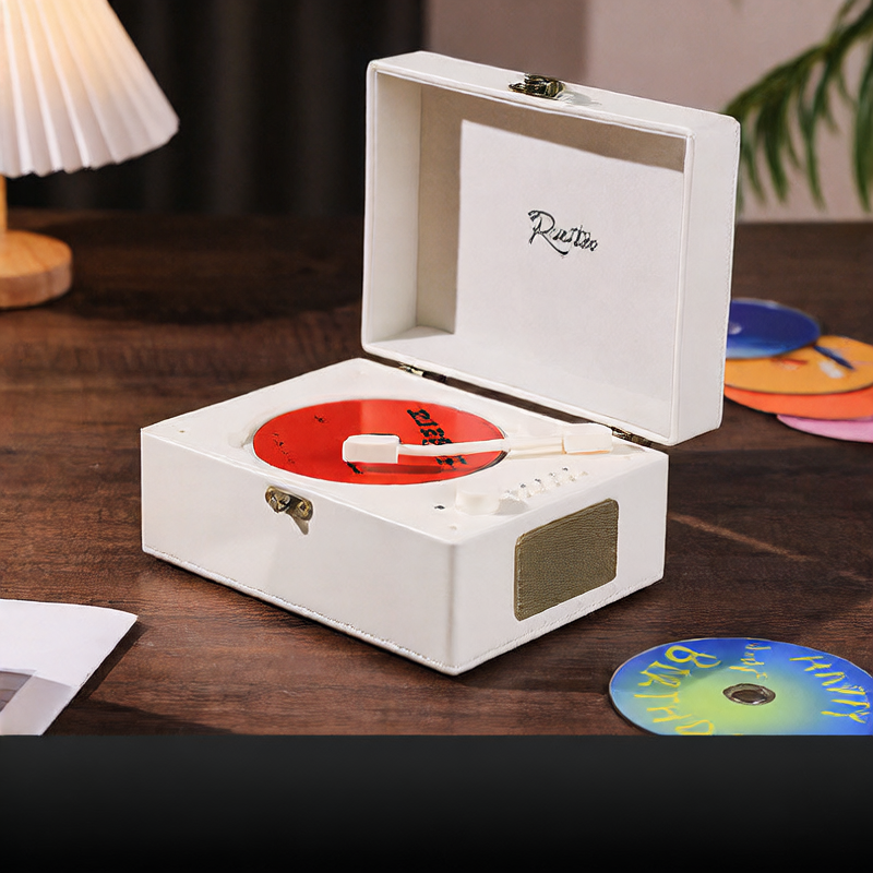 Retro CD Player with Bluetooth