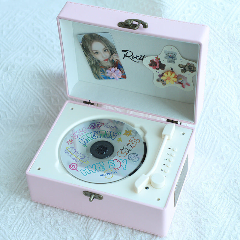 Retro CD Player with Bluetooth