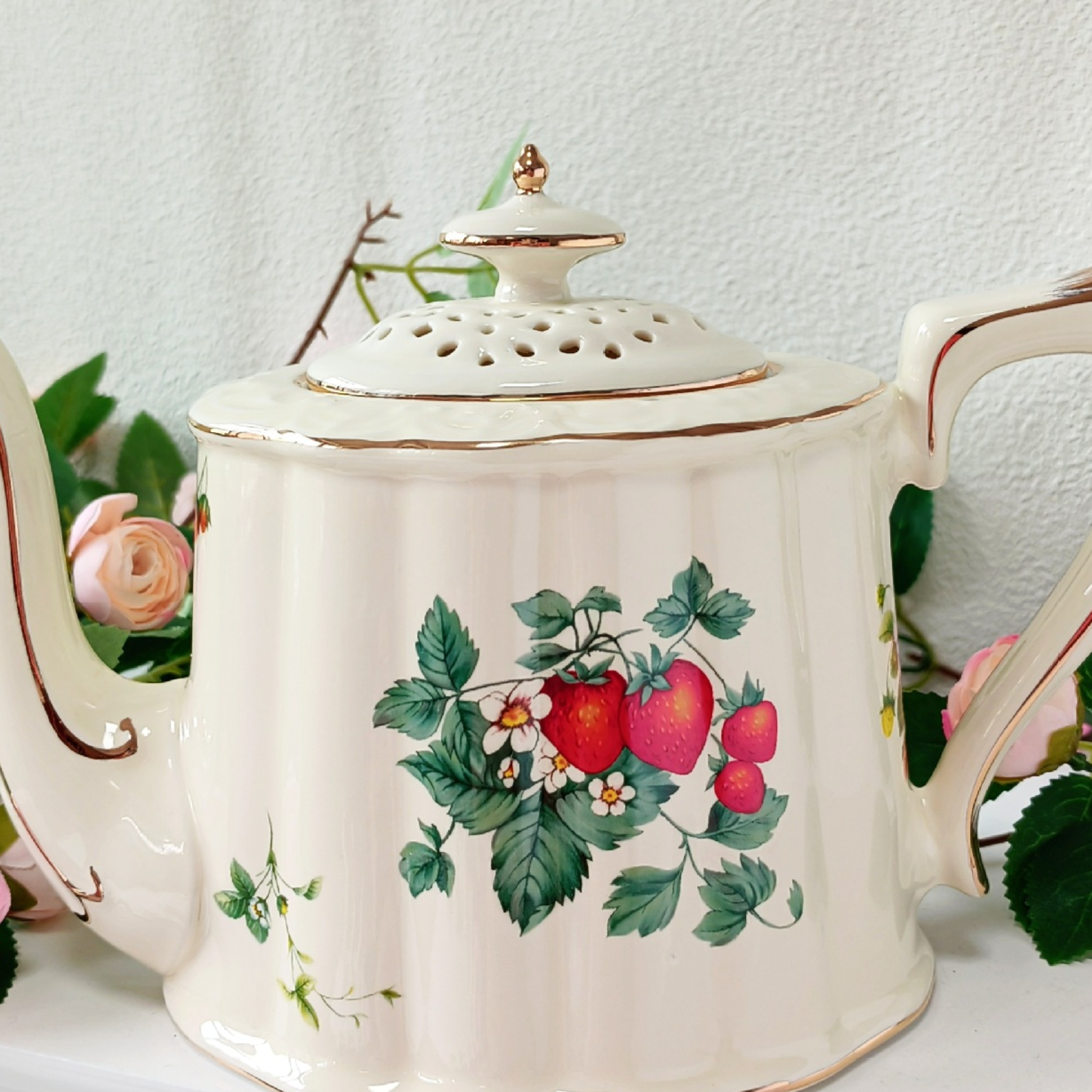 Retro Ceramic Tea Set