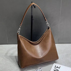 8639 Beige leather