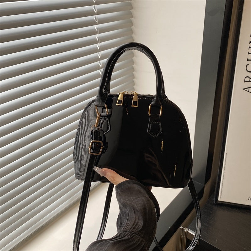 Retro Crossbody Handbag