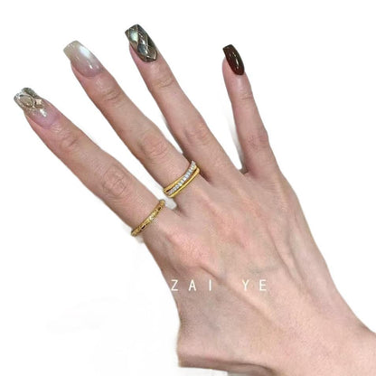 Retro Diamond Brushed Ring
