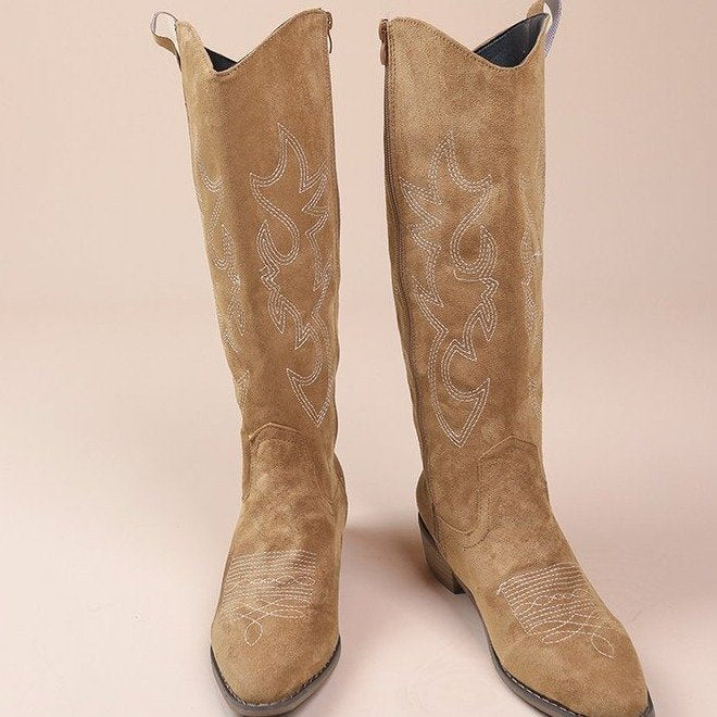 Retro Embroidered Women Mid-Calf Boots