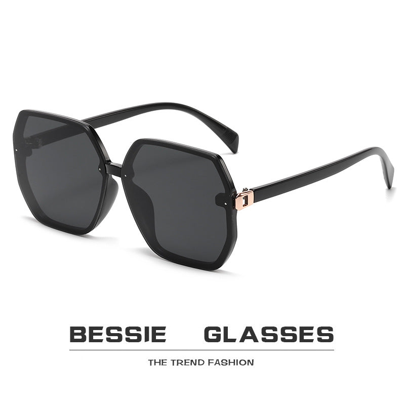 Retro Fashion UV400 Sunglasses