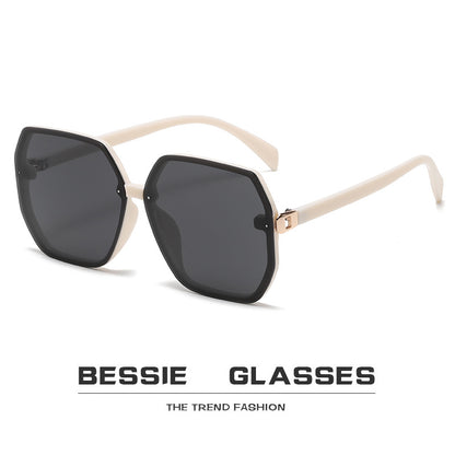 Retro Fashion UV400 Sunglasses
