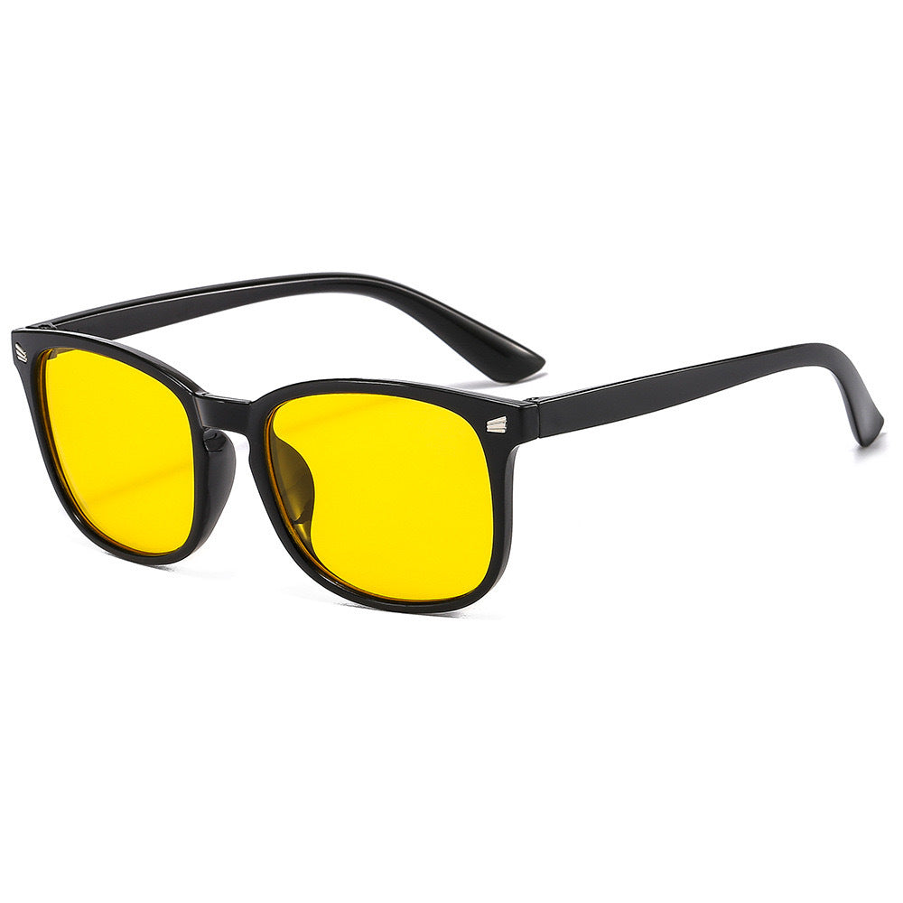 Retro flat lens