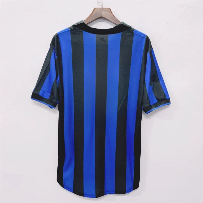 Retro football uniform