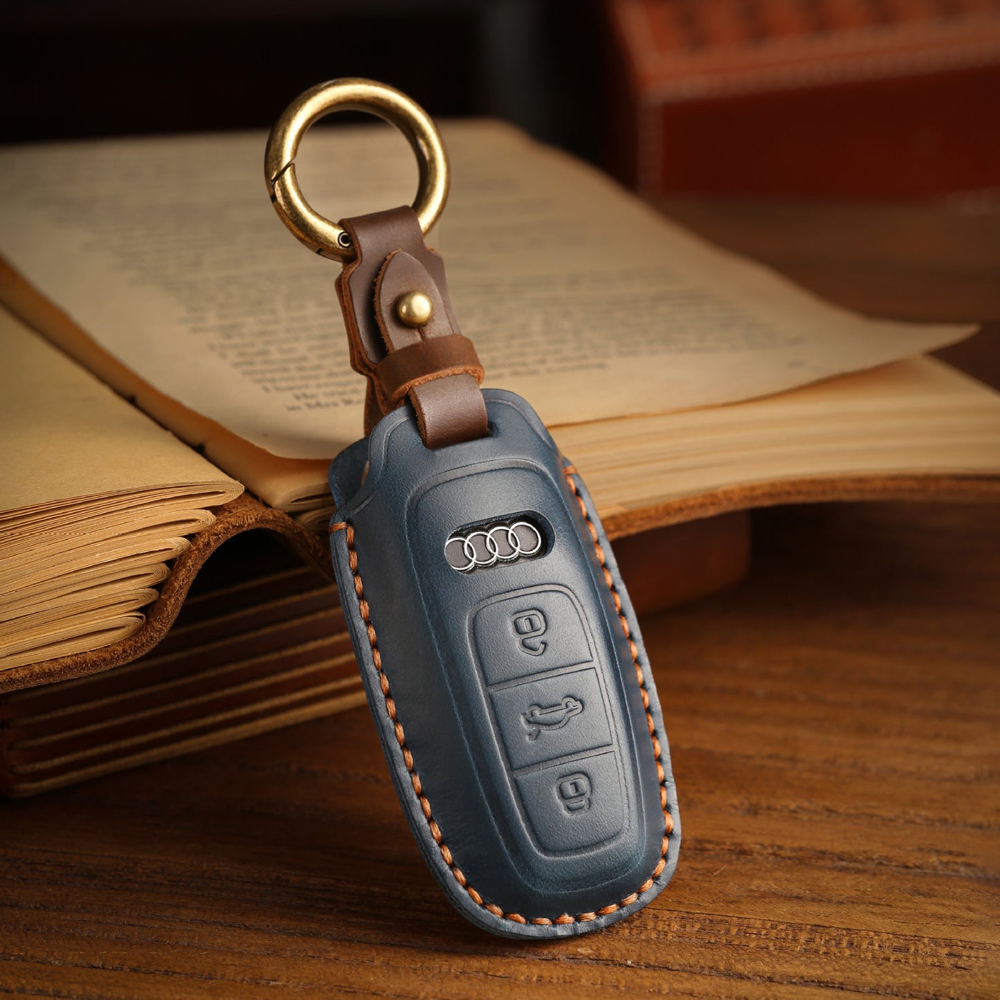 Retro Genuine Leather Car Key Cover for Audi Q5L A6L