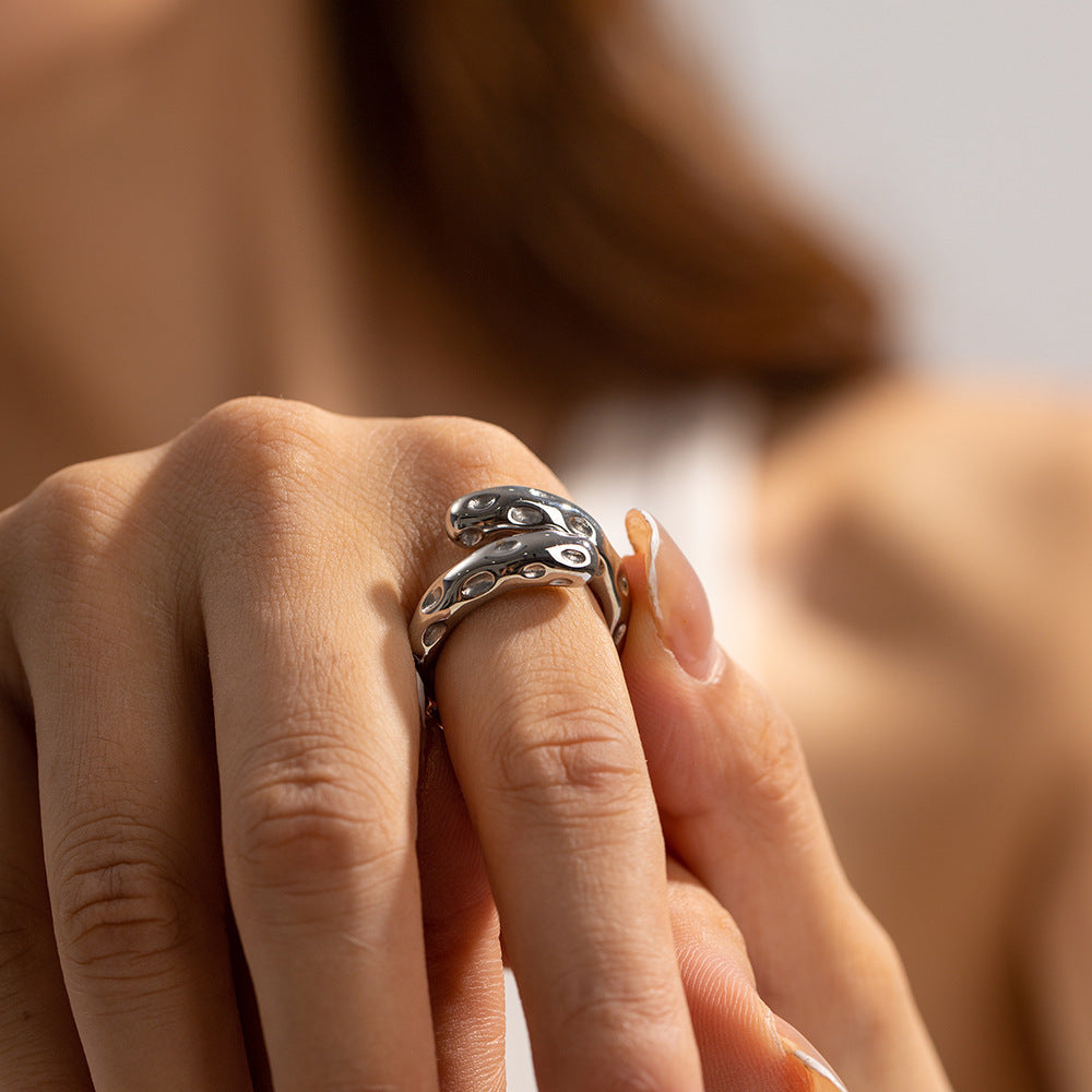 Retro Hammered Open Ring