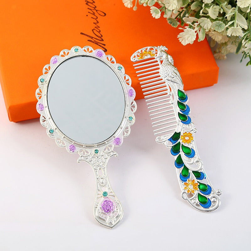 Retro handle mirror with comb