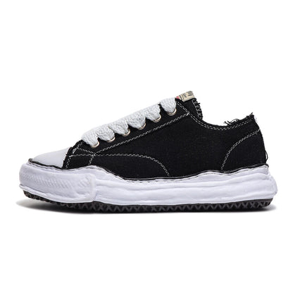 Retro Height-Increasing Canvas Shoes