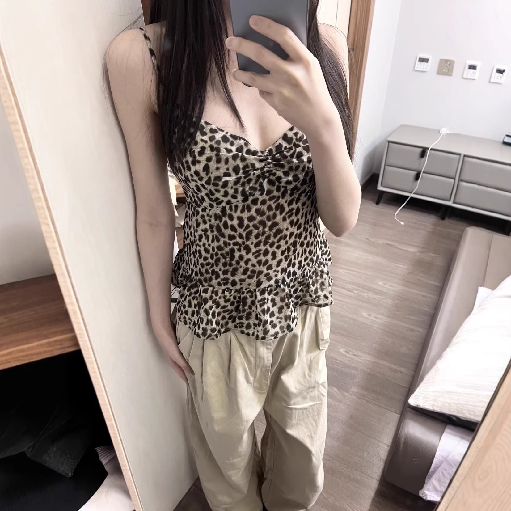 Retro Leopard Print Back Cutout Camisole Top