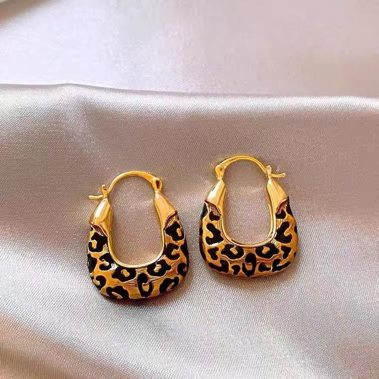 Retro Leopard U-Shaped Clip Earrings