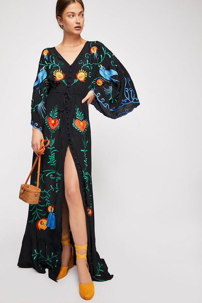 Retro long dress with openwork tassel decoration