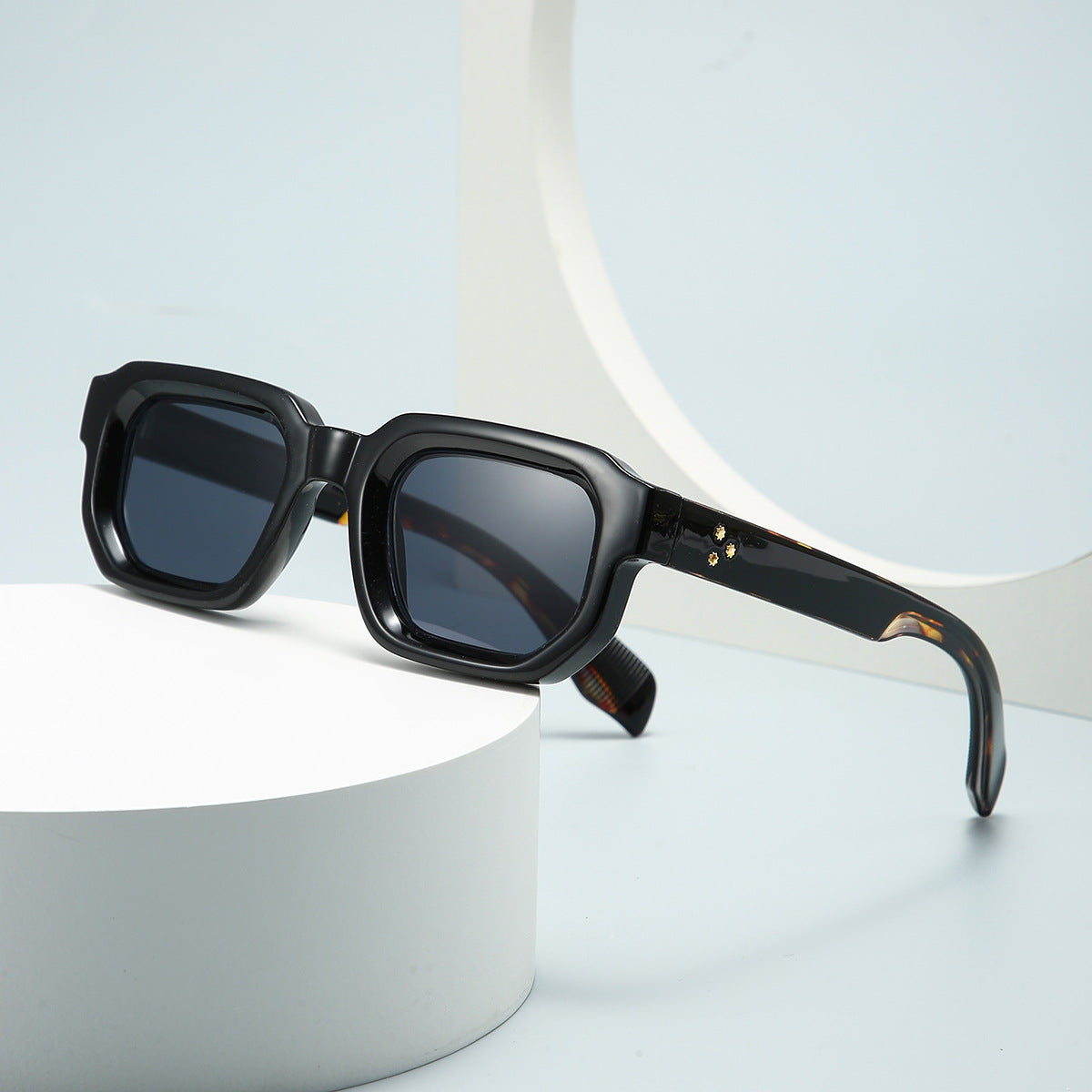 Retro Narrow Frame Sunglasses