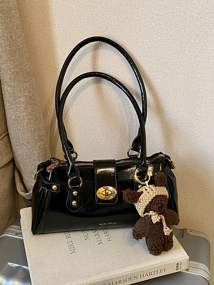 Retro Oil Wax Leather Shoulder Bag