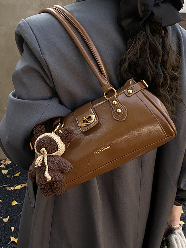 Retro Oil Wax Leather Shoulder Bag