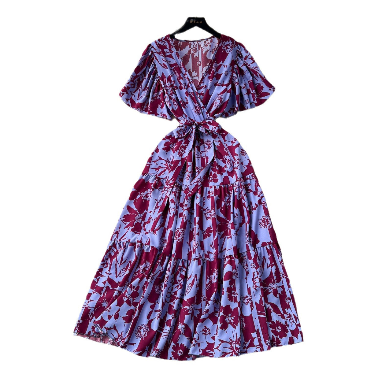 Retro orchid-colored dress