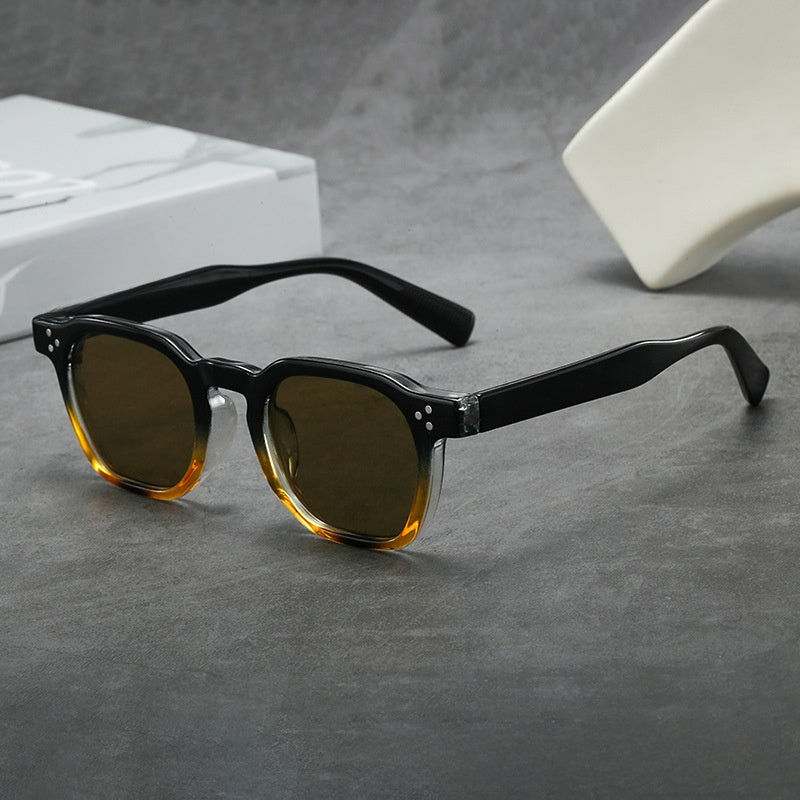 Retro Oval Frame Sunglasses