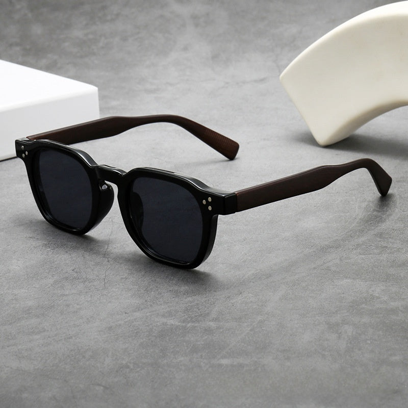Retro Oval Frame Sunglasses