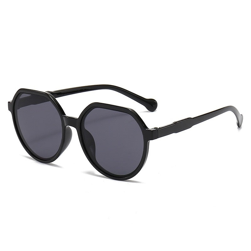 Retro Oval Frame Sunglasses with UV Protection