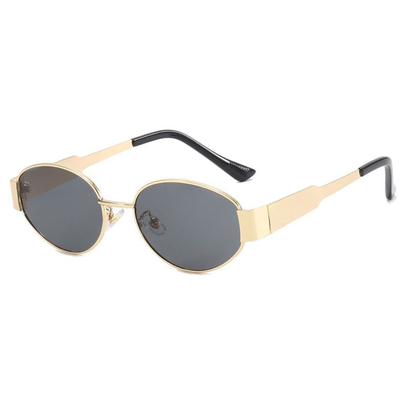 Retro oval-framed sunglasses
