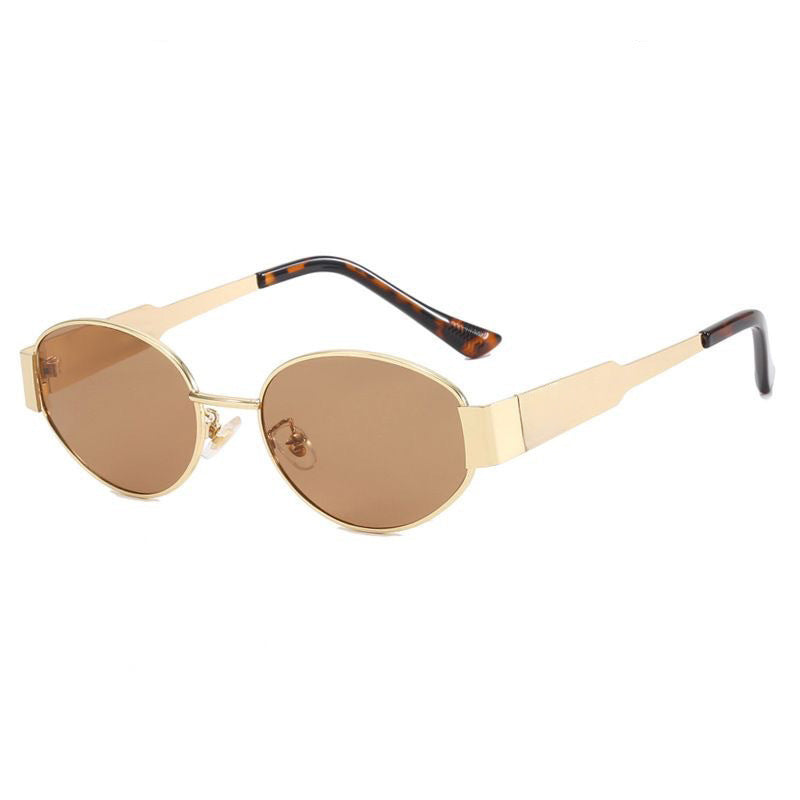 Retro oval-framed sunglasses