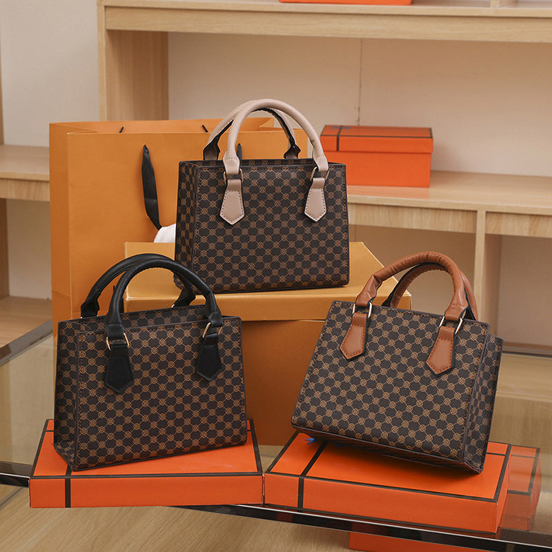 Retro pattern tote bag