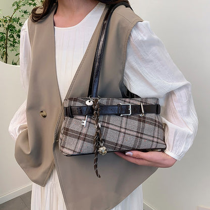 Retro Plaid Shoulder Bag