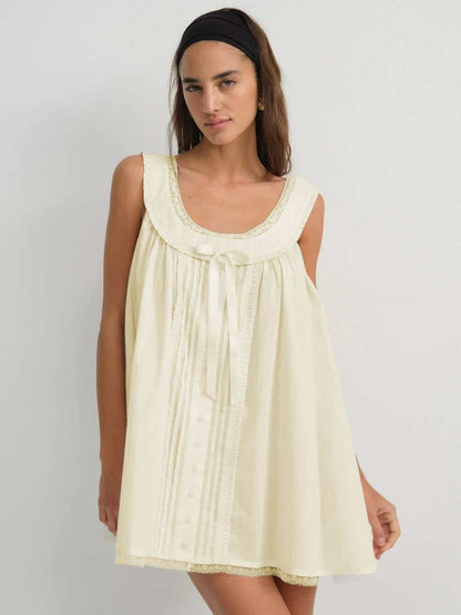 Retro Pleated Sleeveless A-Line Dress
