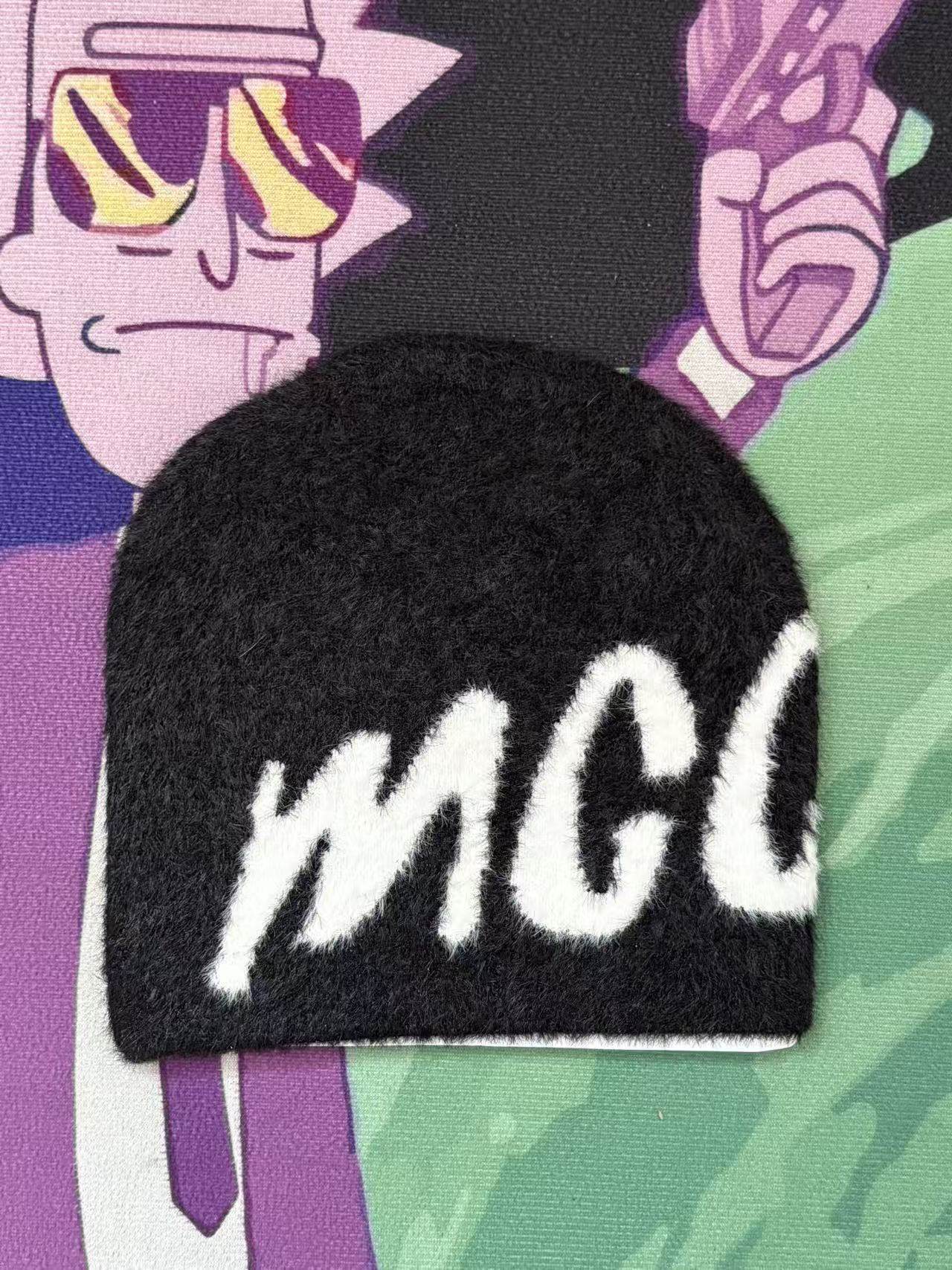 Retro Print Knitted Beanie