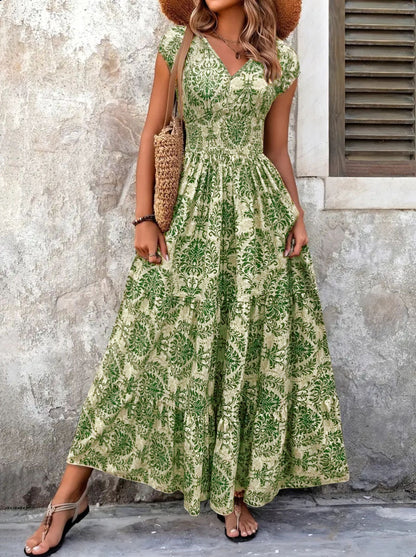Retro Printed Dress Fashionable and Elegant V Neck Short-Sleeved Dress