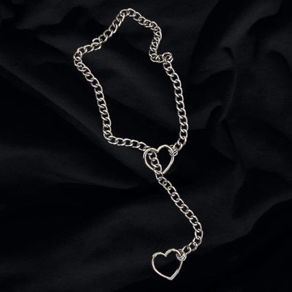 Retro Punk Metal Chain Necklace with Heart Pendant