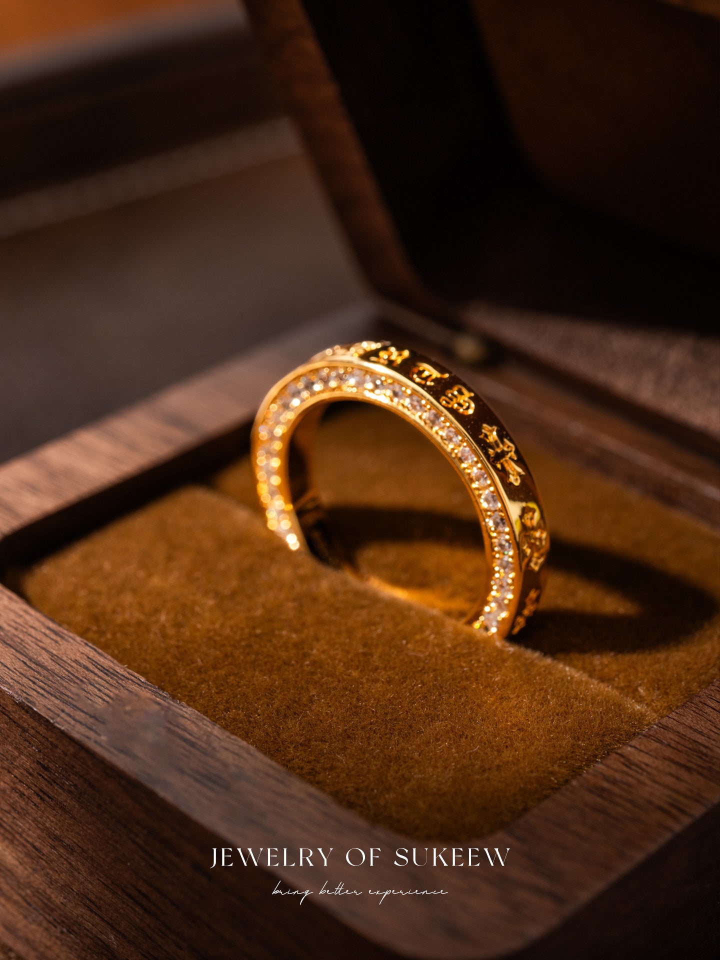 Retro Ring