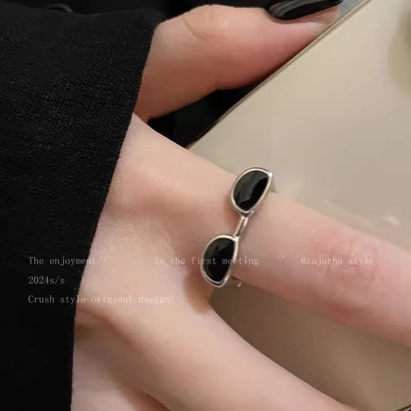 Retro Ring