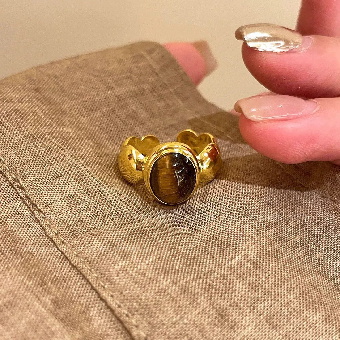 Retro Ring
