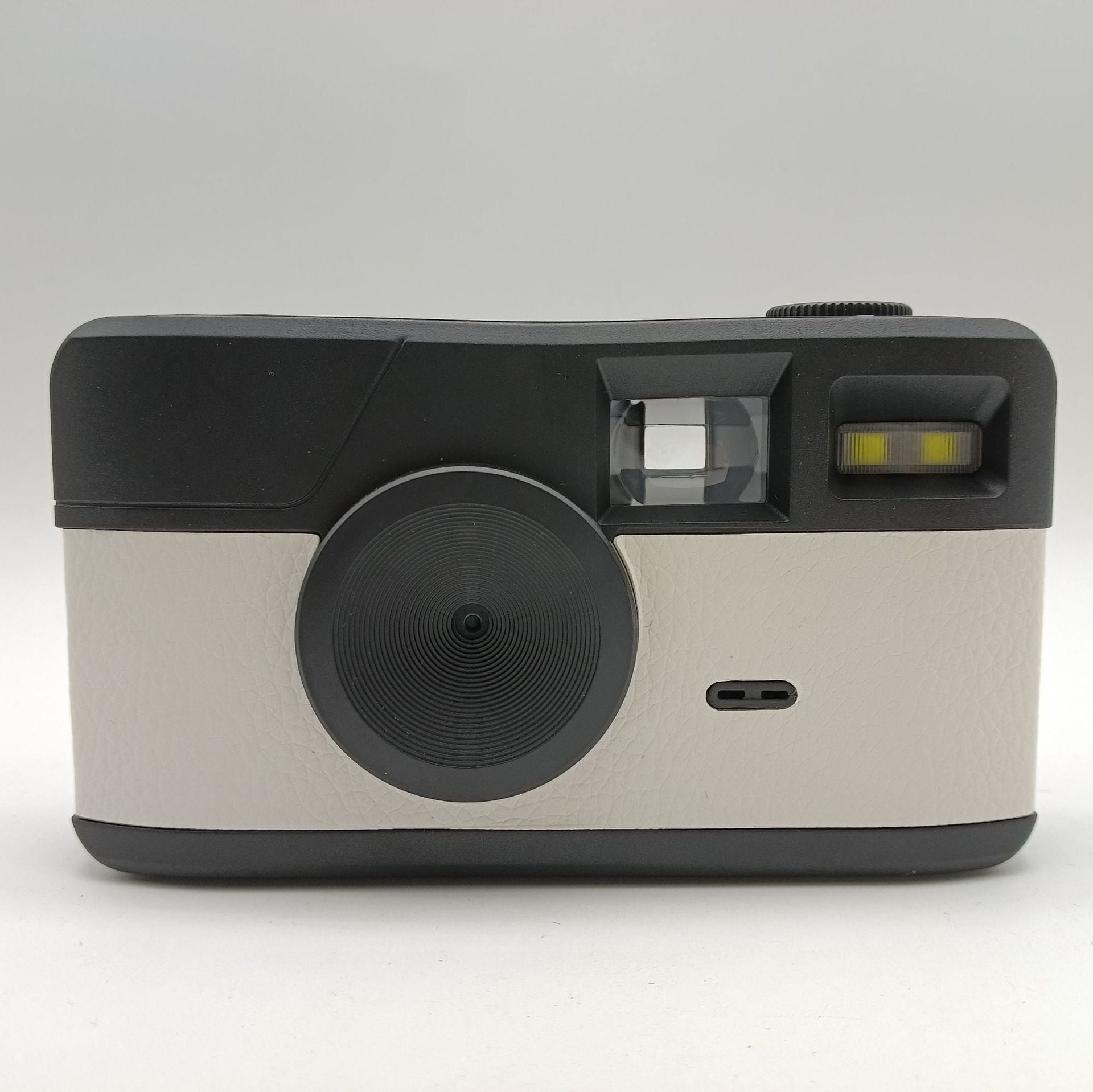 Retro Screenless Digital Camera with Flash