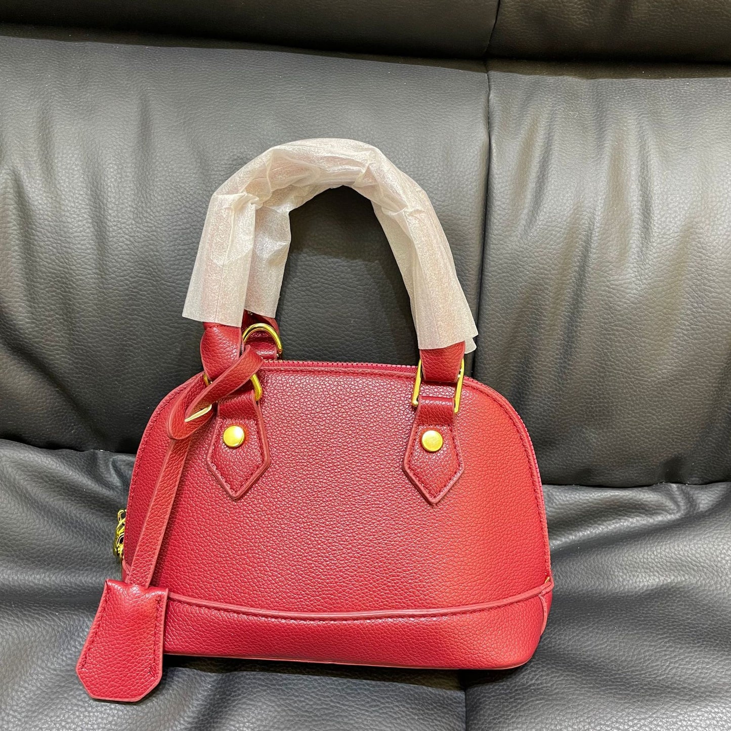 Retro Shell Crossbody Bag
