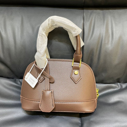 Retro Shell Crossbody Bag