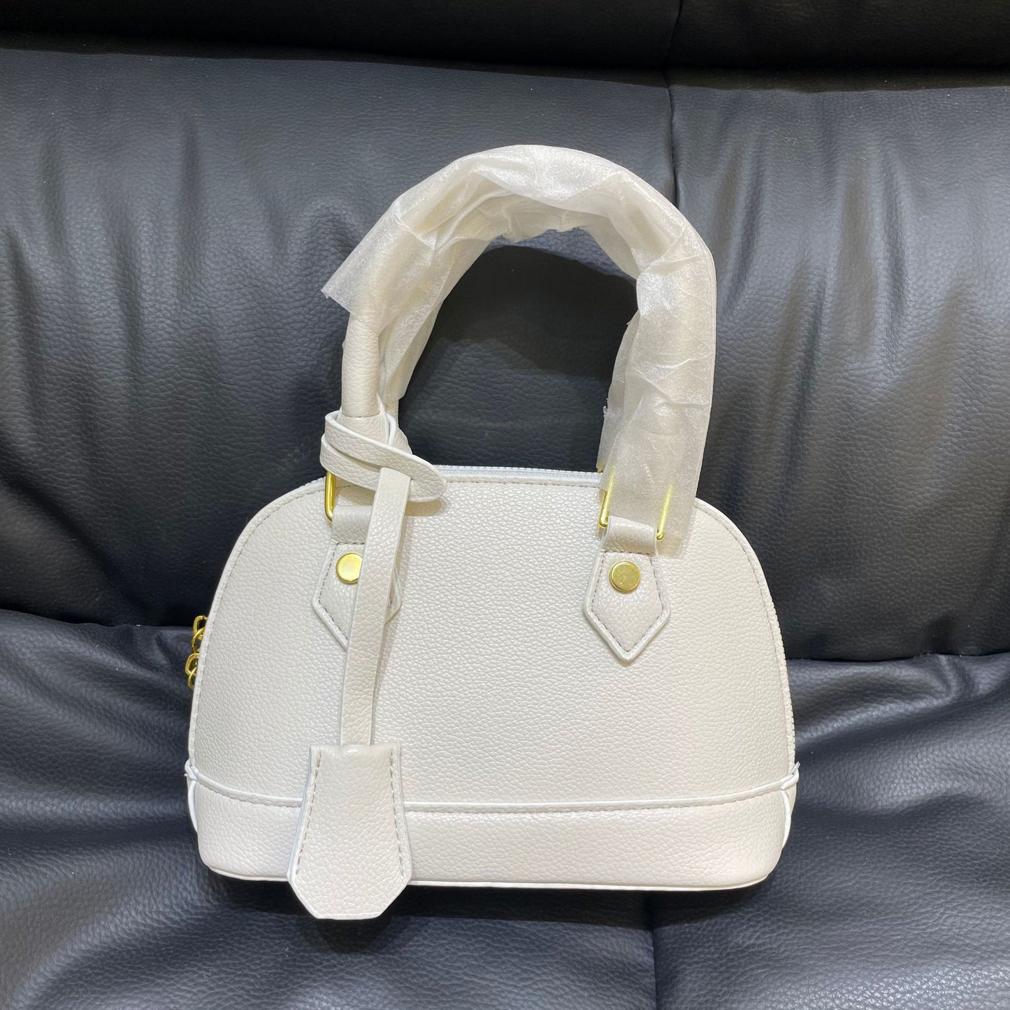 Retro Shell Crossbody Bag