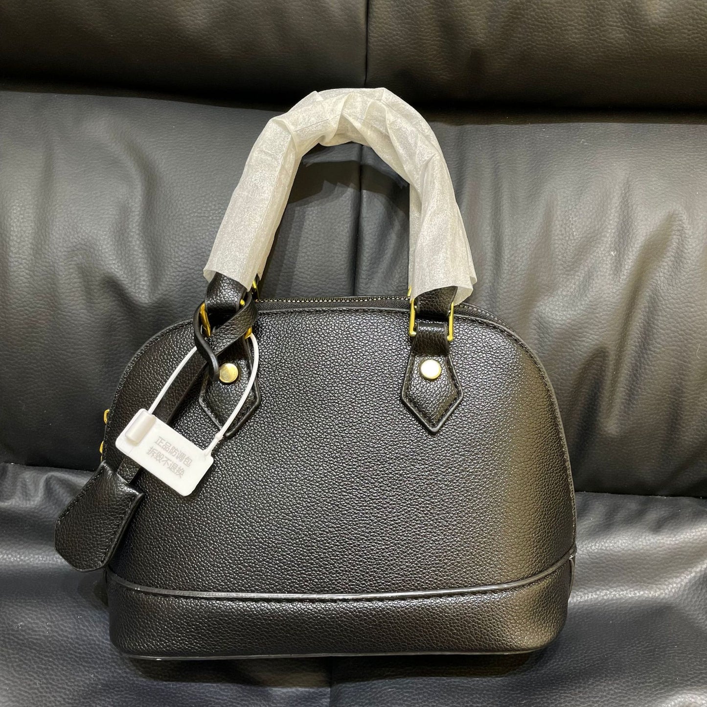 Retro Shell Crossbody Bag