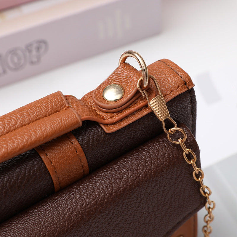 Retro Shoulder Chain Wallet