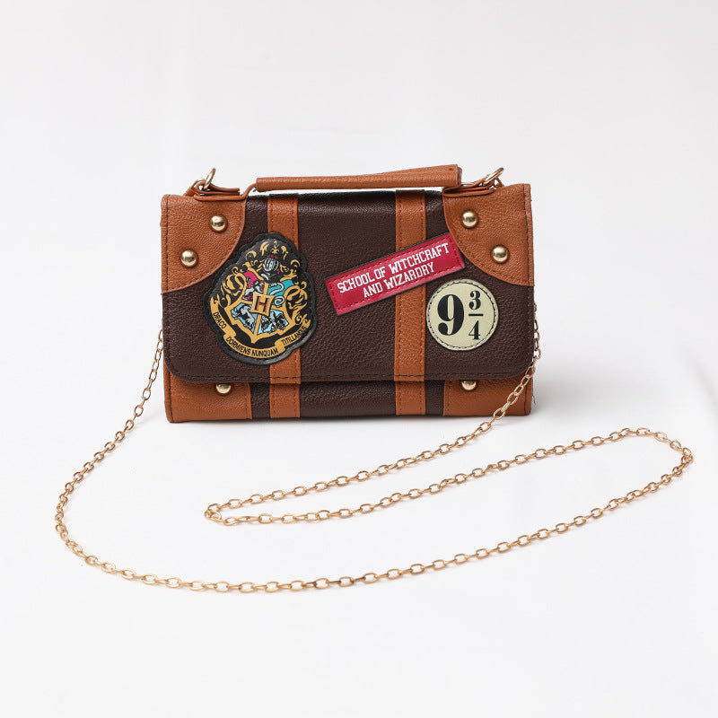 Retro Shoulder Chain Wallet