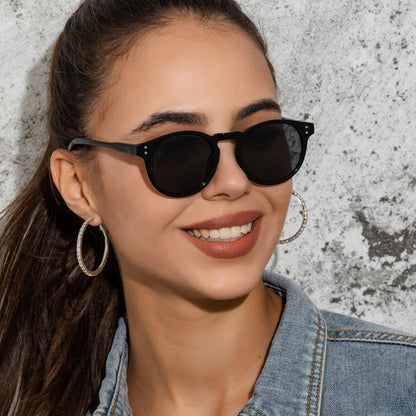 Retro Small Frame UV400 Sunglasses
