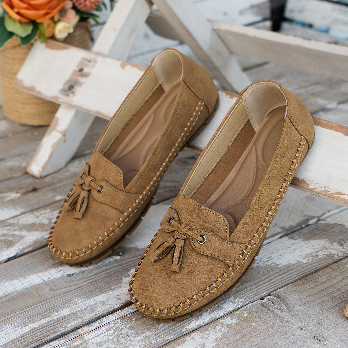 Retro Solid-Color Bow-Embellished Stitched Women’s Loafers