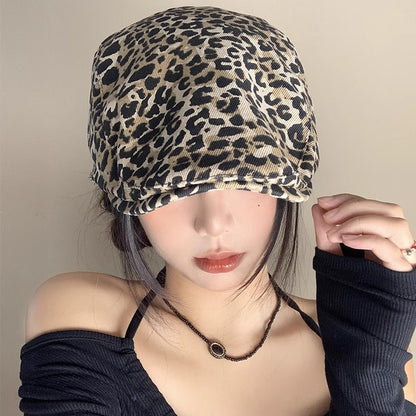 Retro Spice girl leopard print front hat