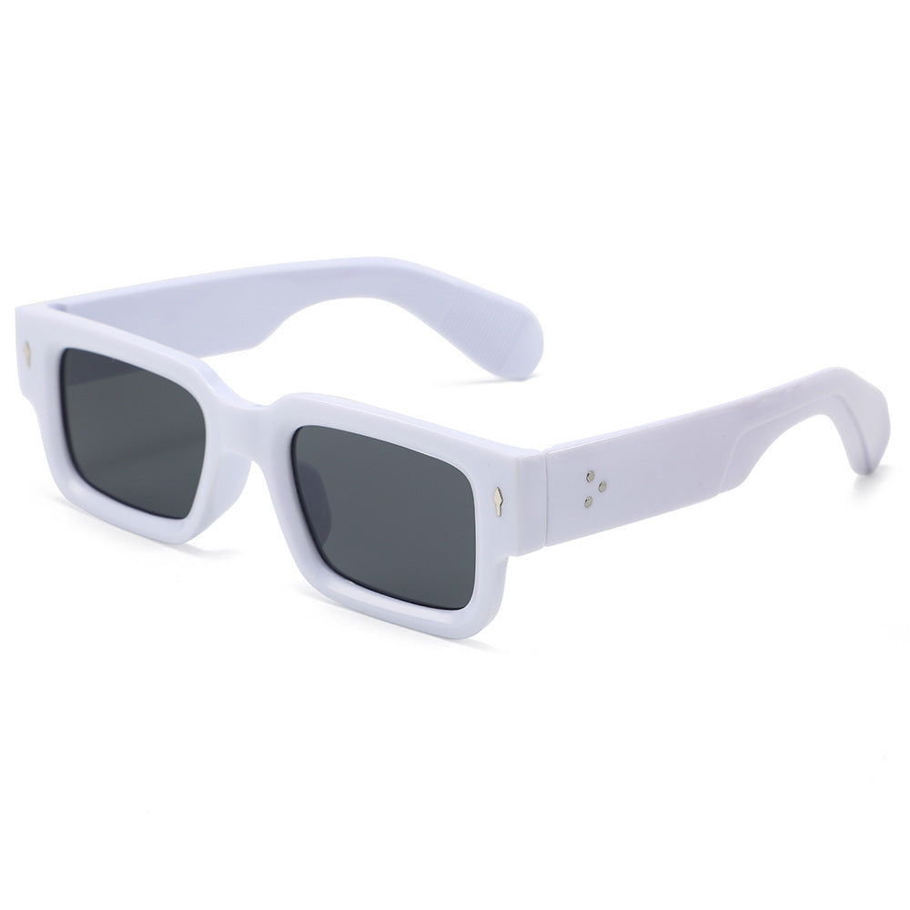 Retro square and simple sunglasses