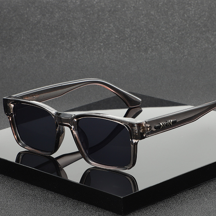 Retro Square Polarized Sunglasses UV Protection