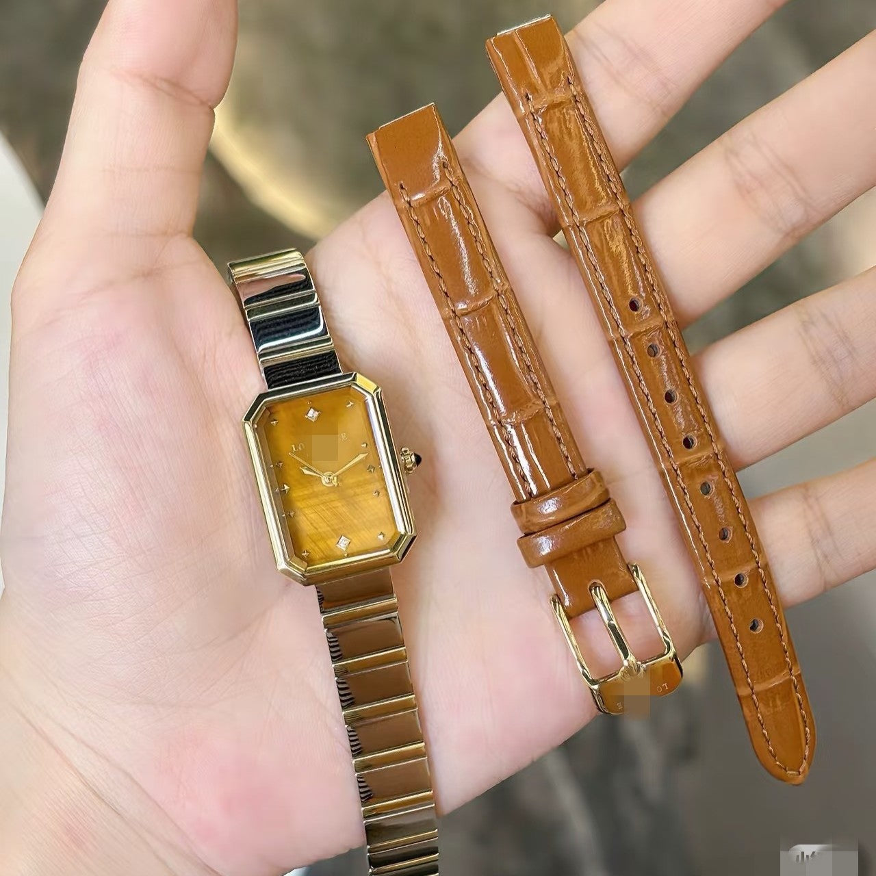 Retro Square Quartz Watch
